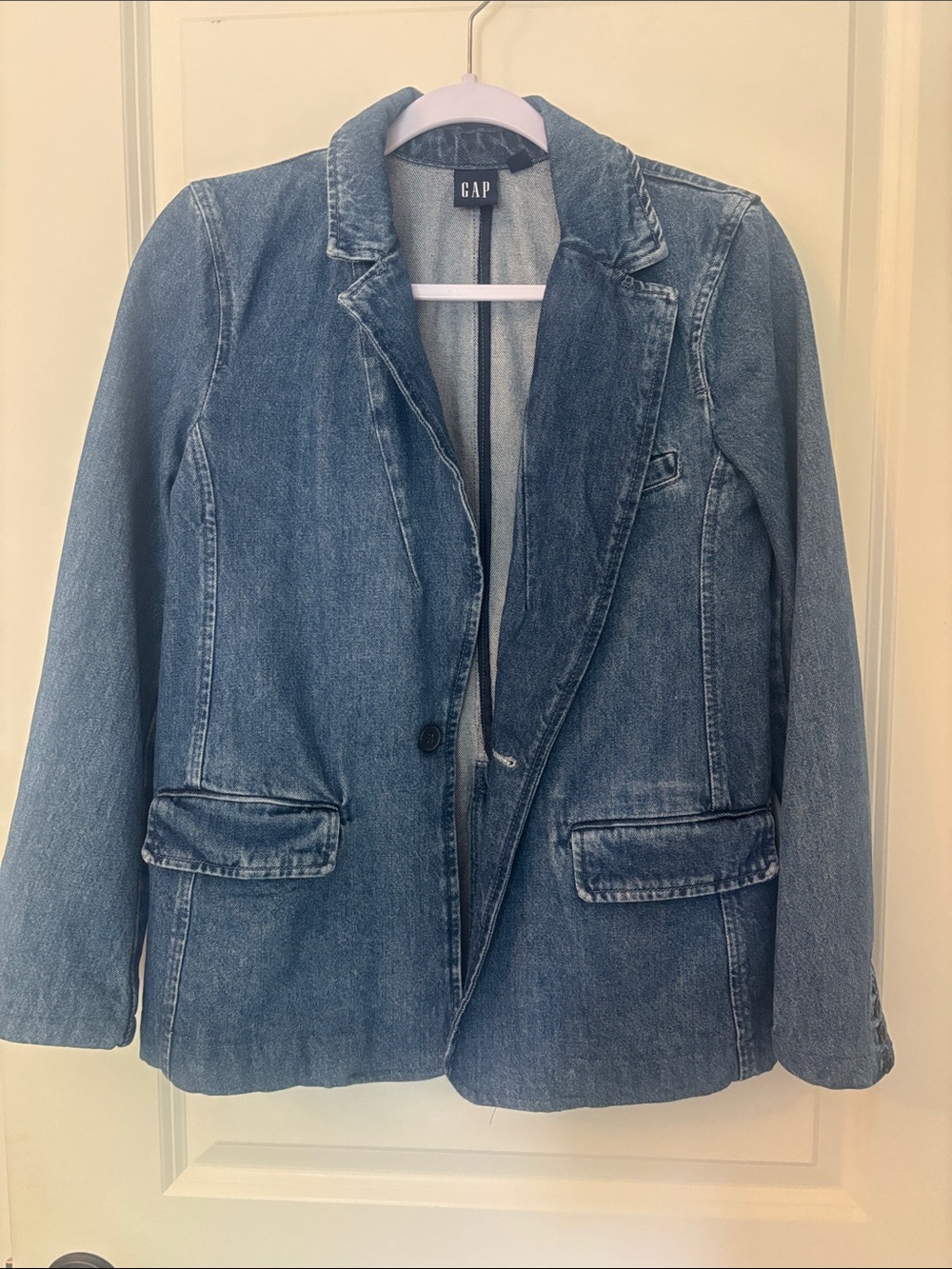 GAP Women's Blue Denim Blazer Jacket